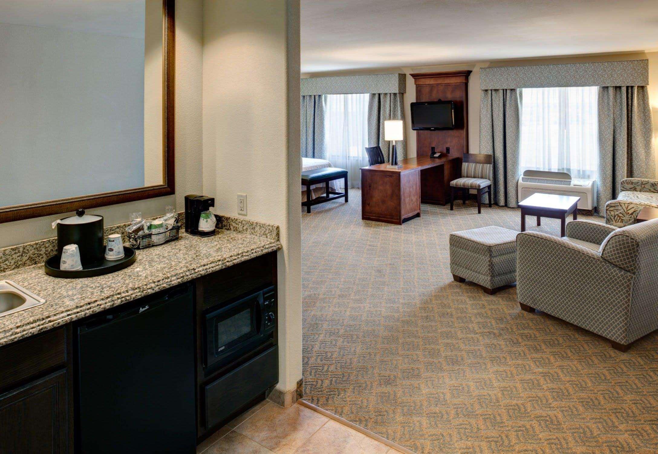 Hampton Inn & Suites Dallas-Arlington-South Bagian luar foto