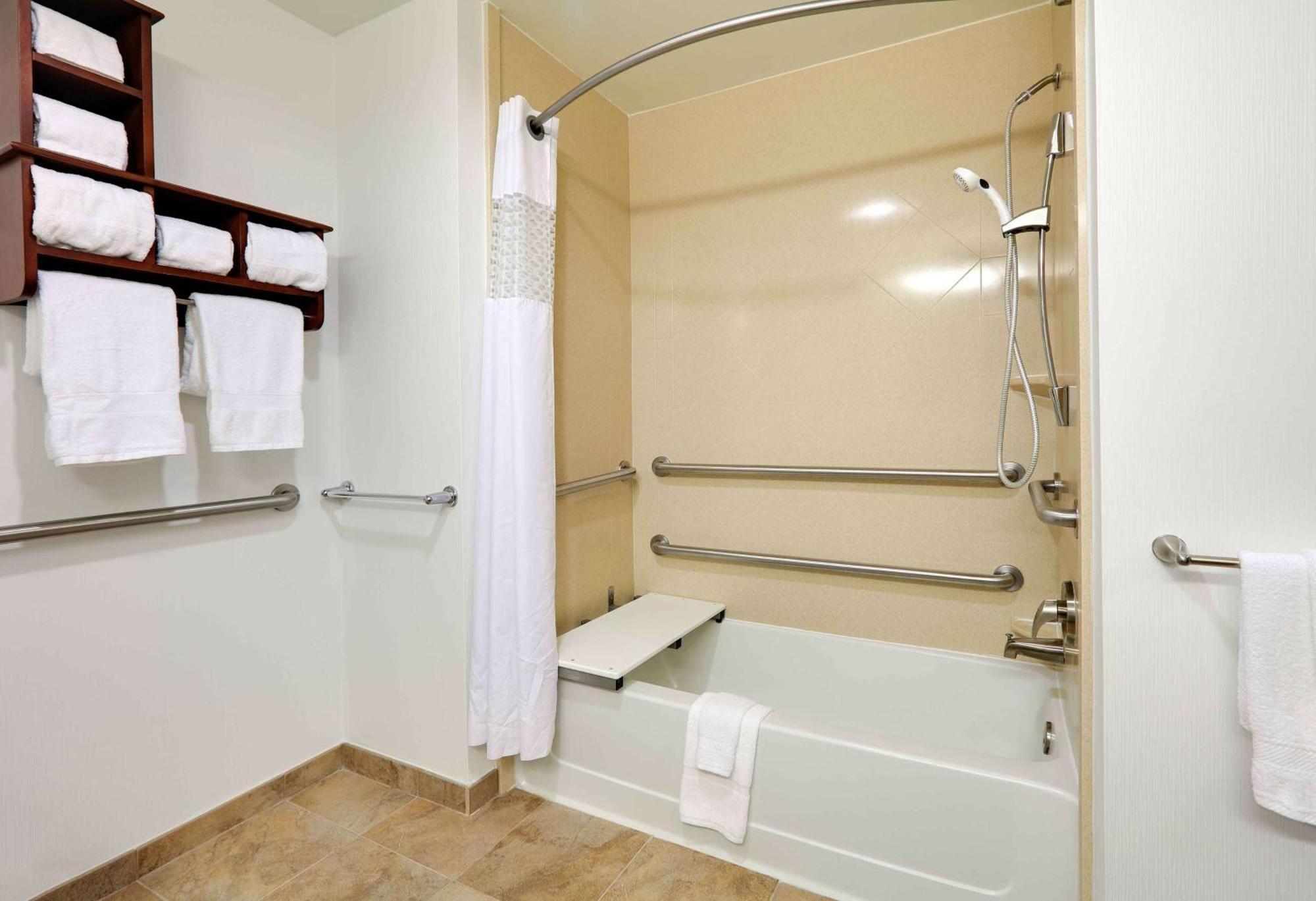 Hampton Inn & Suites Dallas-Arlington-South Bagian luar foto