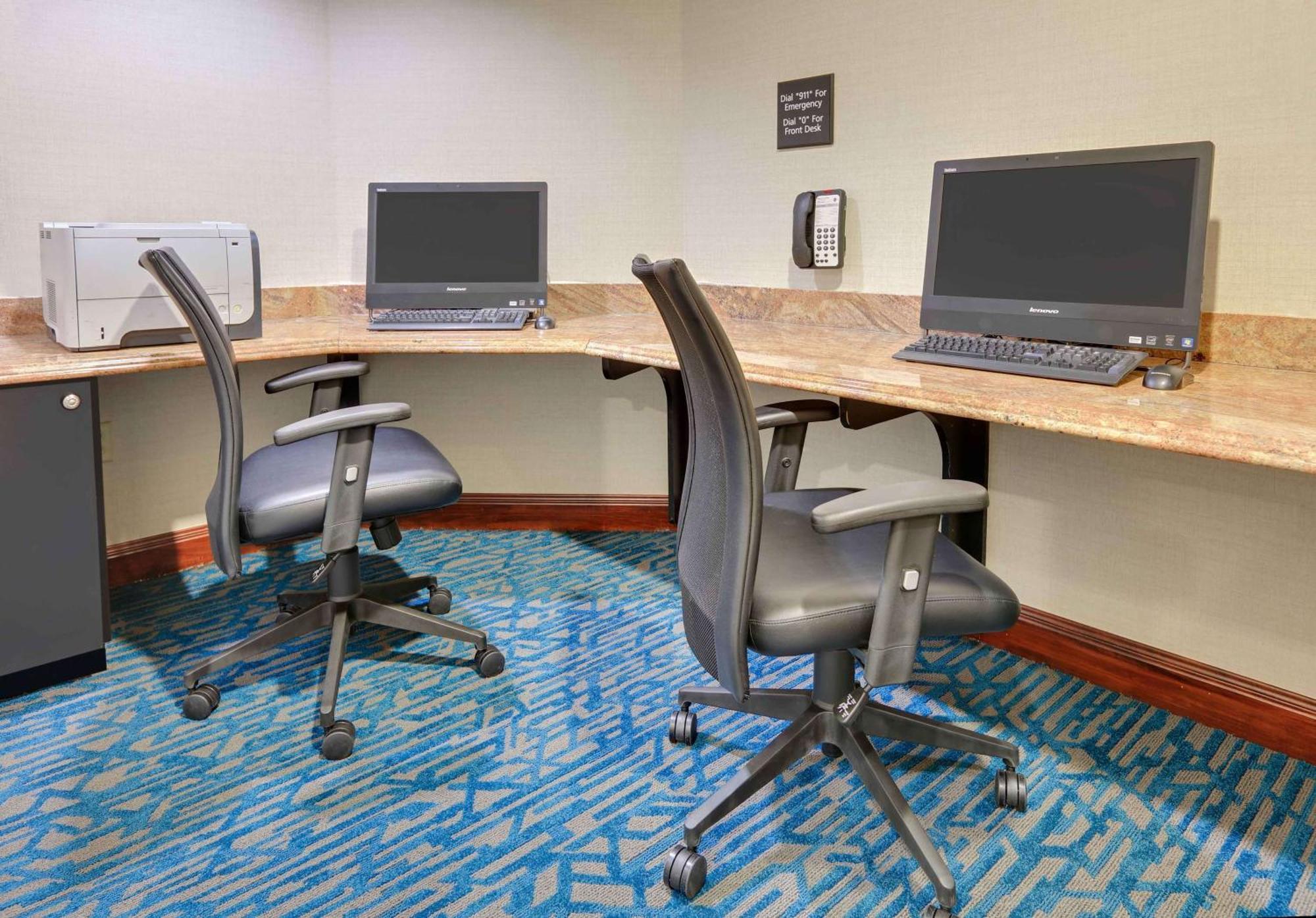 Hampton Inn & Suites Dallas-Arlington-South Bagian luar foto