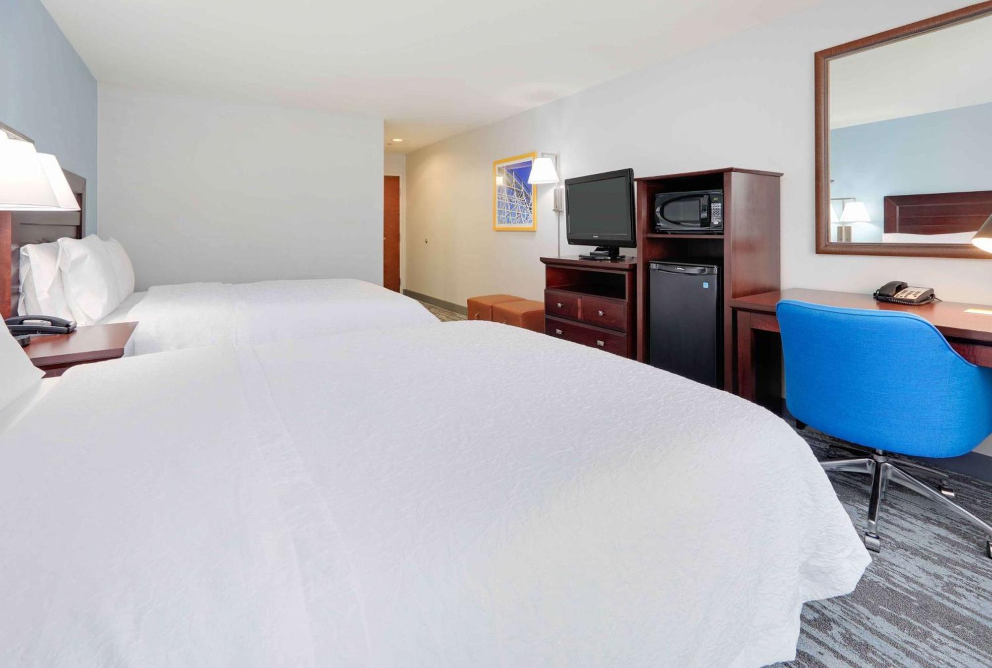 Hampton Inn & Suites Dallas-Arlington-South Bagian luar foto