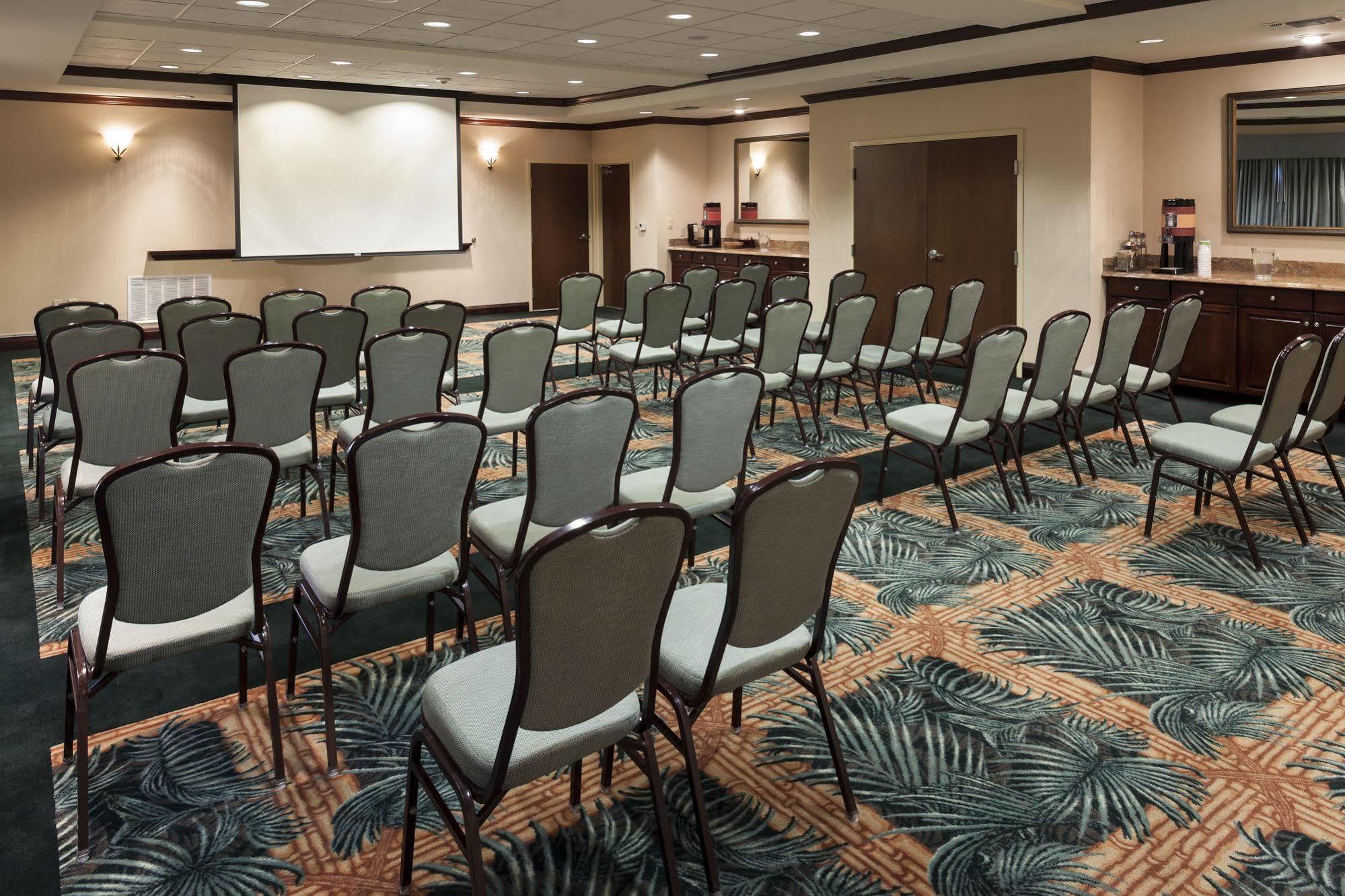 Hampton Inn & Suites Dallas-Arlington-South Bagian luar foto